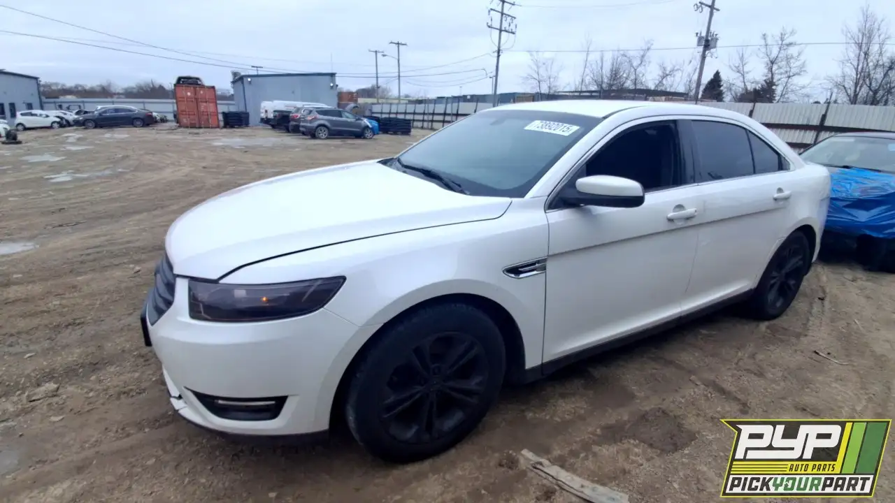 Photo of 2013 Ford Taurus