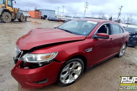 Photo of 2010 Ford Taurus