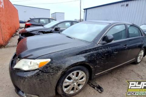Photo of 2012 Toyota Avalon