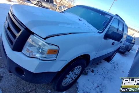 Photo of 2010 Ford Expedition