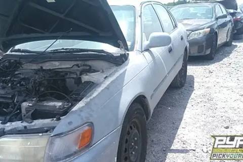 Photo of 1996 Toyota Corolla