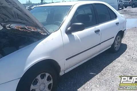 Photo of 1997 Nissan Sentra