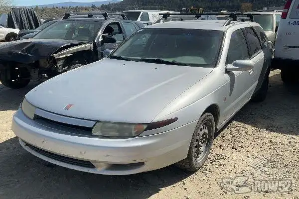 Photo of 2002 Saturn LW