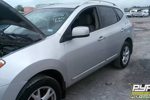 Photo of 2011 Nissan Rogue