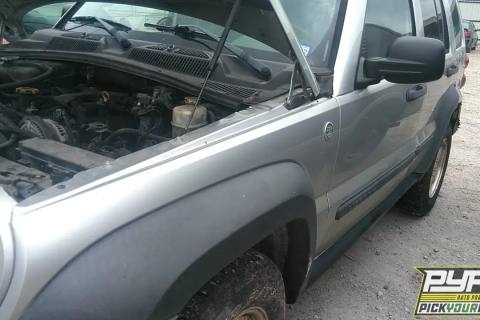 Photo of 2006 Jeep Liberty