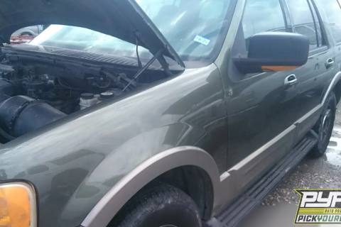Photo of 2003 Ford Expedition