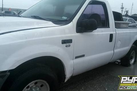 Photo of 2004 Ford F-250 Super Duty