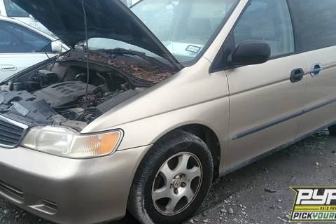 Photo of 2000 Honda Odyssey