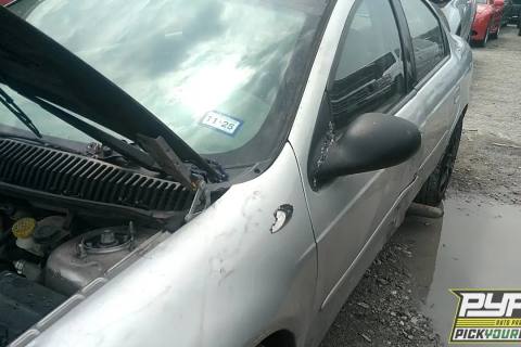 Photo of 2004 Dodge Neon