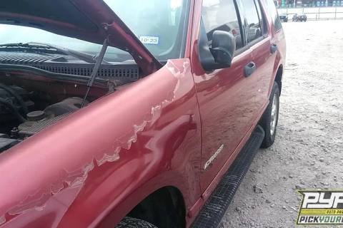 Photo of 2004 Ford Explorer