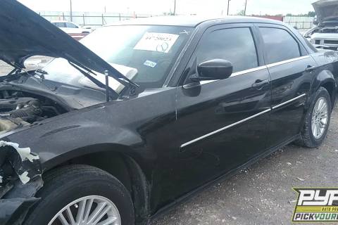 Photo of 2005 Chrysler 300
