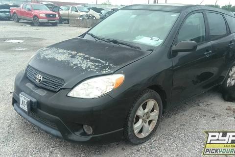 Photo of 2005 Toyota Matrix