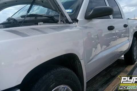 Photo of 2010 Dodge Dakota