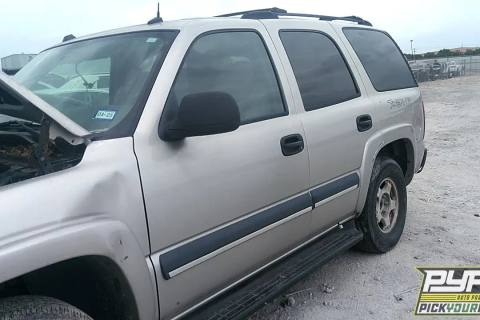 Photo of 2004 Chevrolet Tahoe