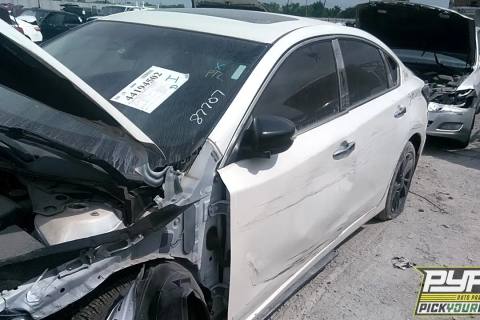 Photo of 2014 Nissan Altima