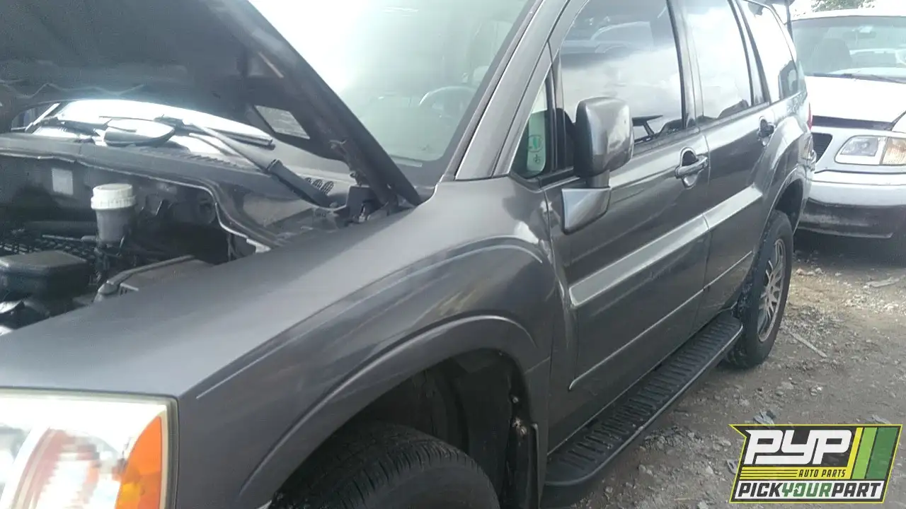 Photo of 2005 Mitsubishi Endeavor