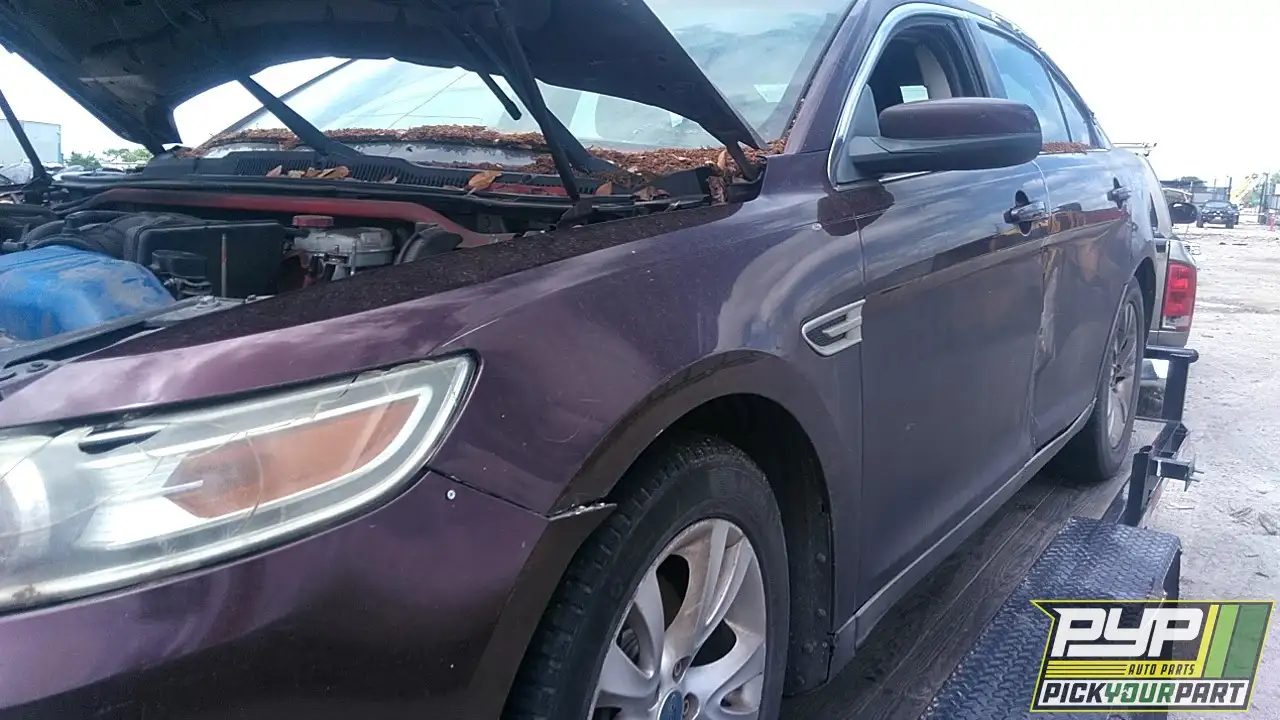 Photo of 2011 Ford Taurus