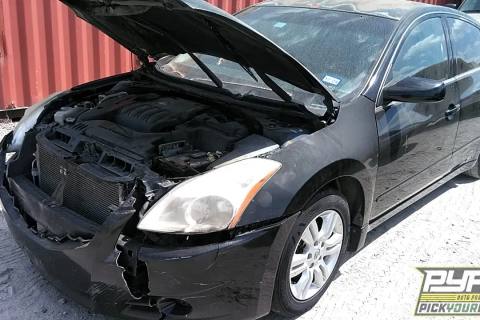 Photo of 2011 Nissan Altima