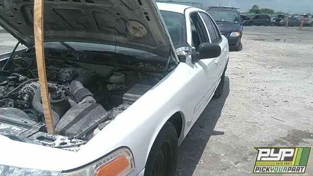 Photo of 1999 Ford Crown Victoria