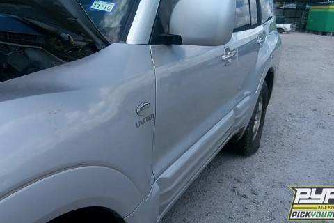 Photo of 2001 Mitsubishi Montero