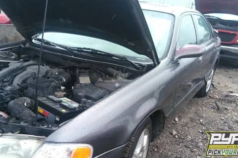 Photo of 2000 Mazda 626