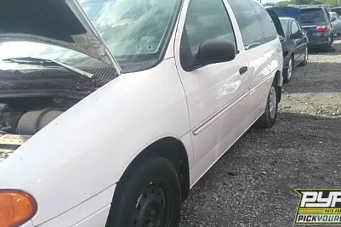 Photo of 1998 Ford Windstar