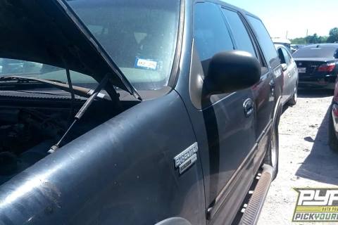 Photo of 2001 Ford Expedition