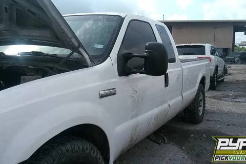 Photo of 2005 Ford F-250 Super Duty
