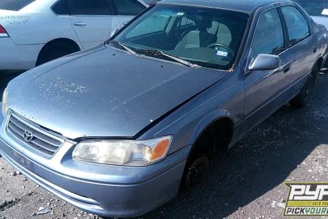 Photo of 2000 Toyota Camry