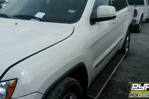 Photo of 2012 Jeep Grand Cherokee