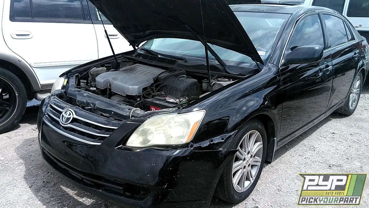 Photo of 2005 Toyota Avalon