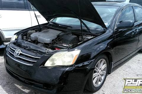 Photo of 2005 Toyota Avalon