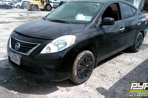 Photo of 2012 Nissan Versa