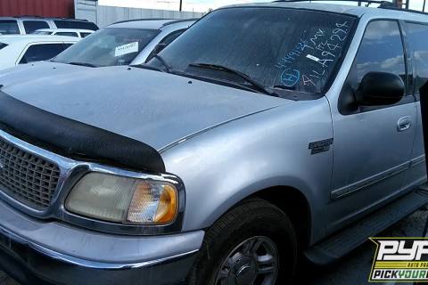 Photo of 2001 Ford Expedition