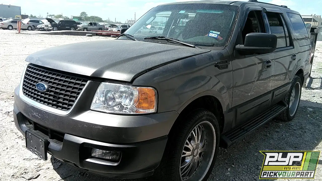 Photo of 2004 Ford Expedition