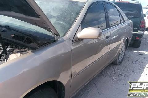 Photo of 2004 Toyota Camry