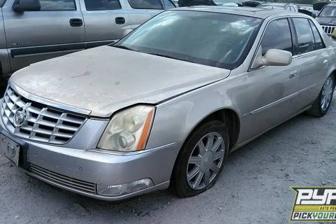 Photo of 2008 Cadillac Dts