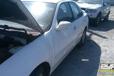 Photo of 2002 Nissan Sentra
