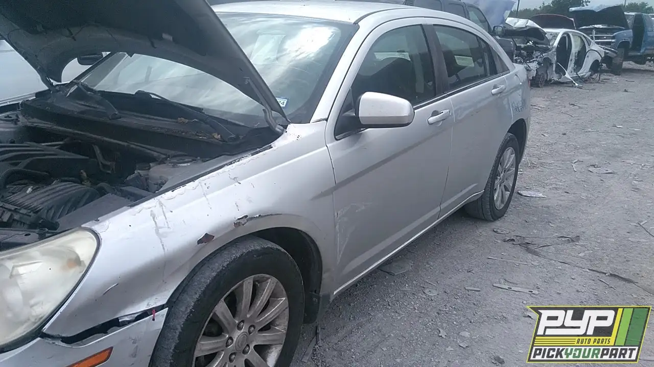 Photo of 2010 Chrysler Sebring
