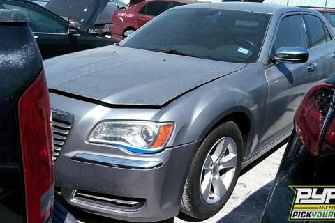 Photo of 2014 Chrysler 300