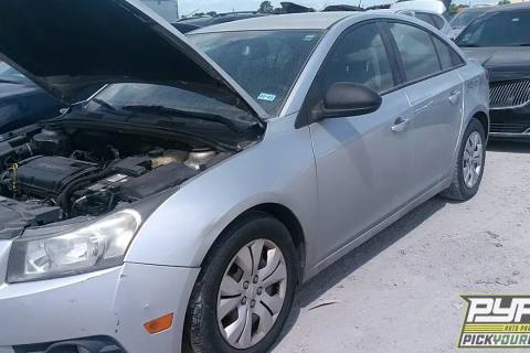Photo of 2013 Chevrolet Cruze