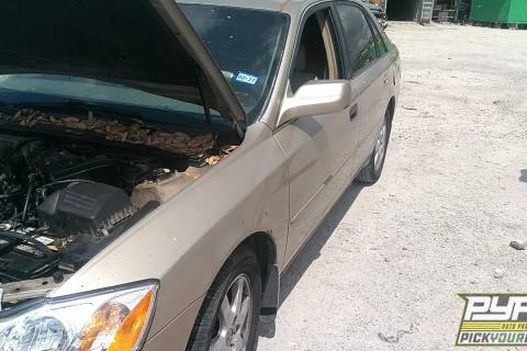 Photo of 2000 Toyota Avalon