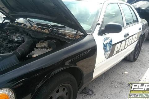 Photo of 2008 Ford Crown Victoria