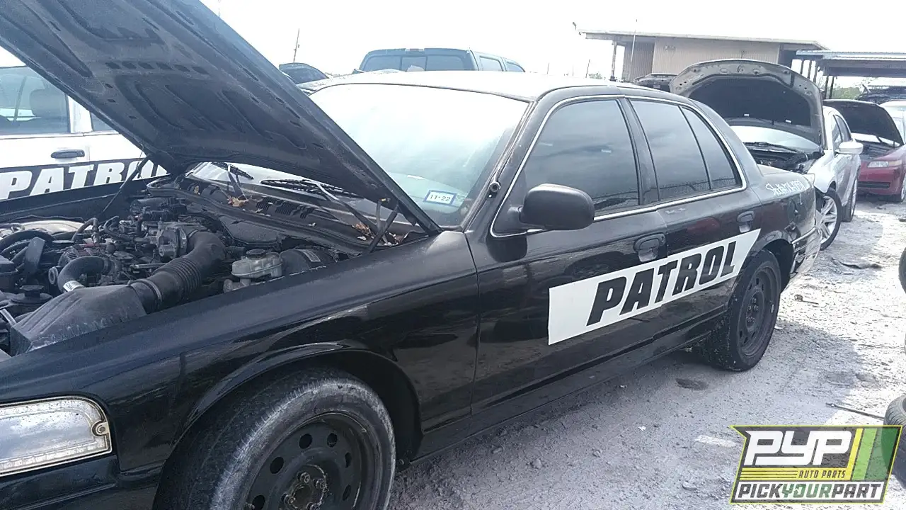 Photo of 2010 Ford Crown Victoria