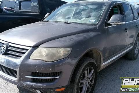 Photo of 2008 Volkswagen Touareg
