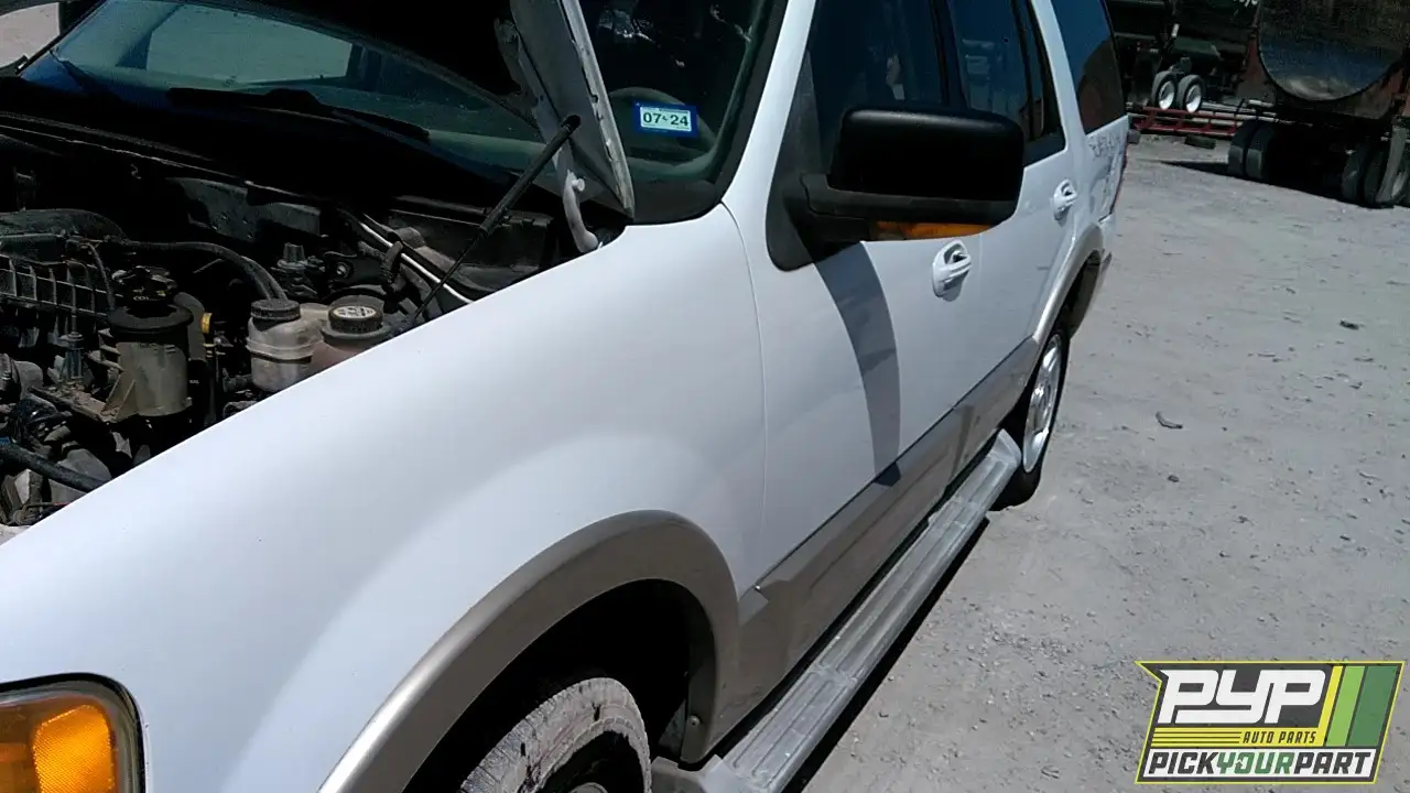 Photo of 2005 Ford Expedition