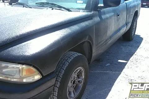 Photo of 1999 Dodge Dakota