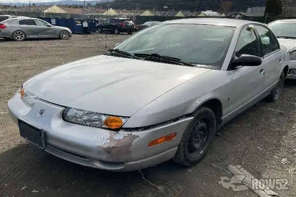 Photo of 2002 Saturn SL