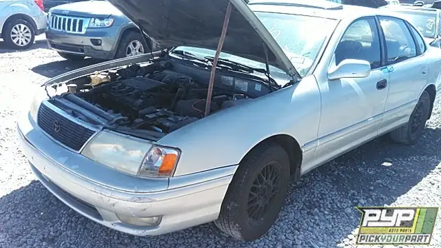 Photo of 1999 Toyota Avalon