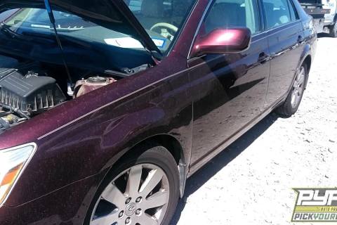 Photo of 2005 Toyota Avalon